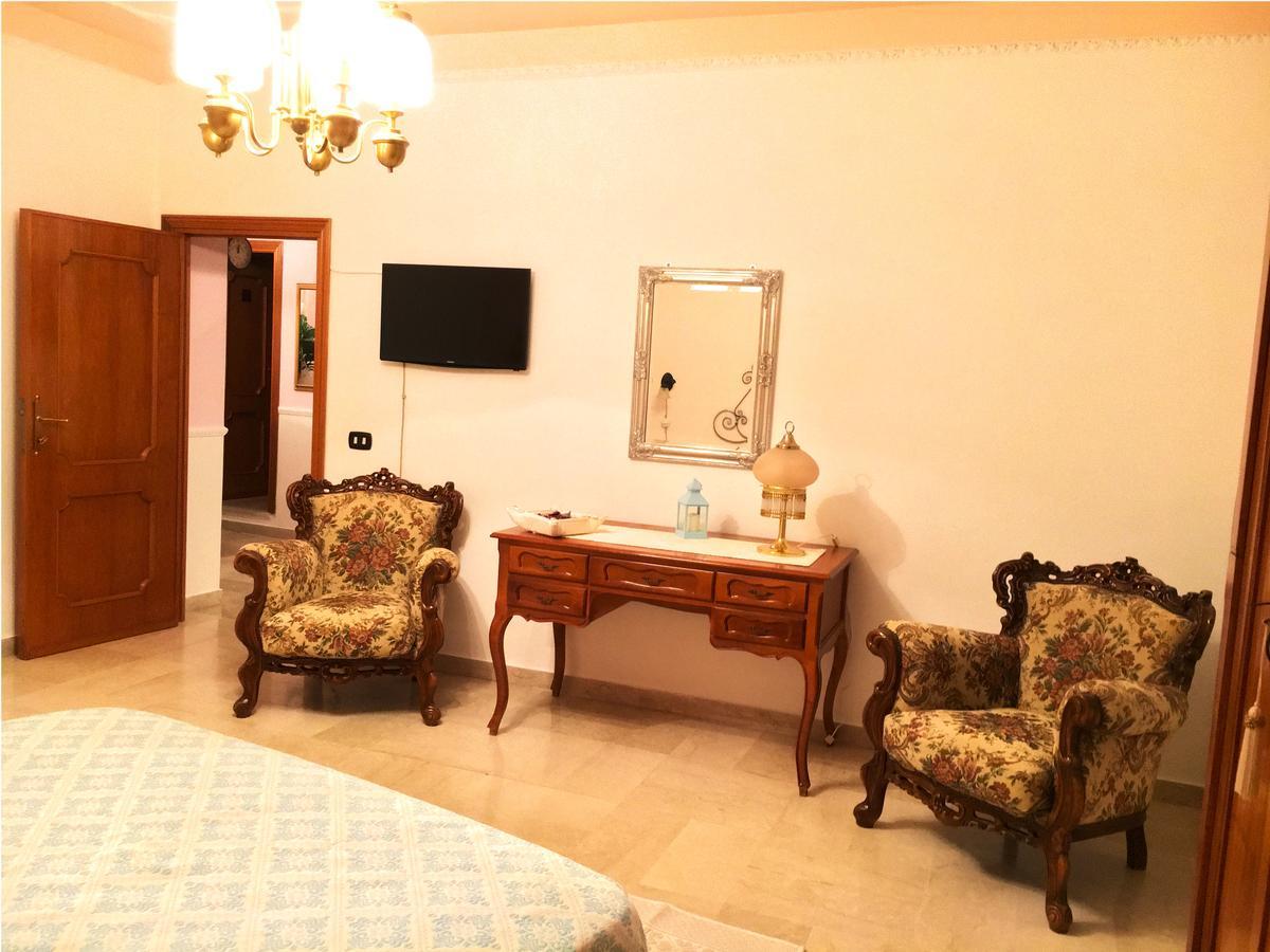 B&B Mariposa 세노리 외부 사진
